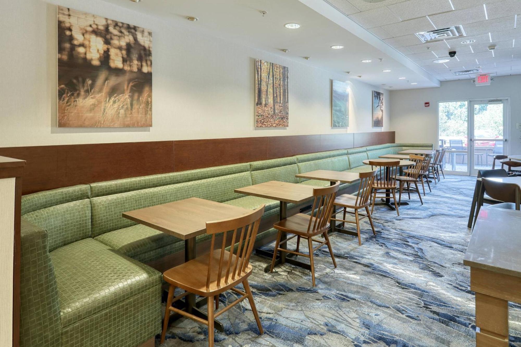 Fairfield Inn & Suites By Marriott Harrisburg West/New Cumberland Exterior photo