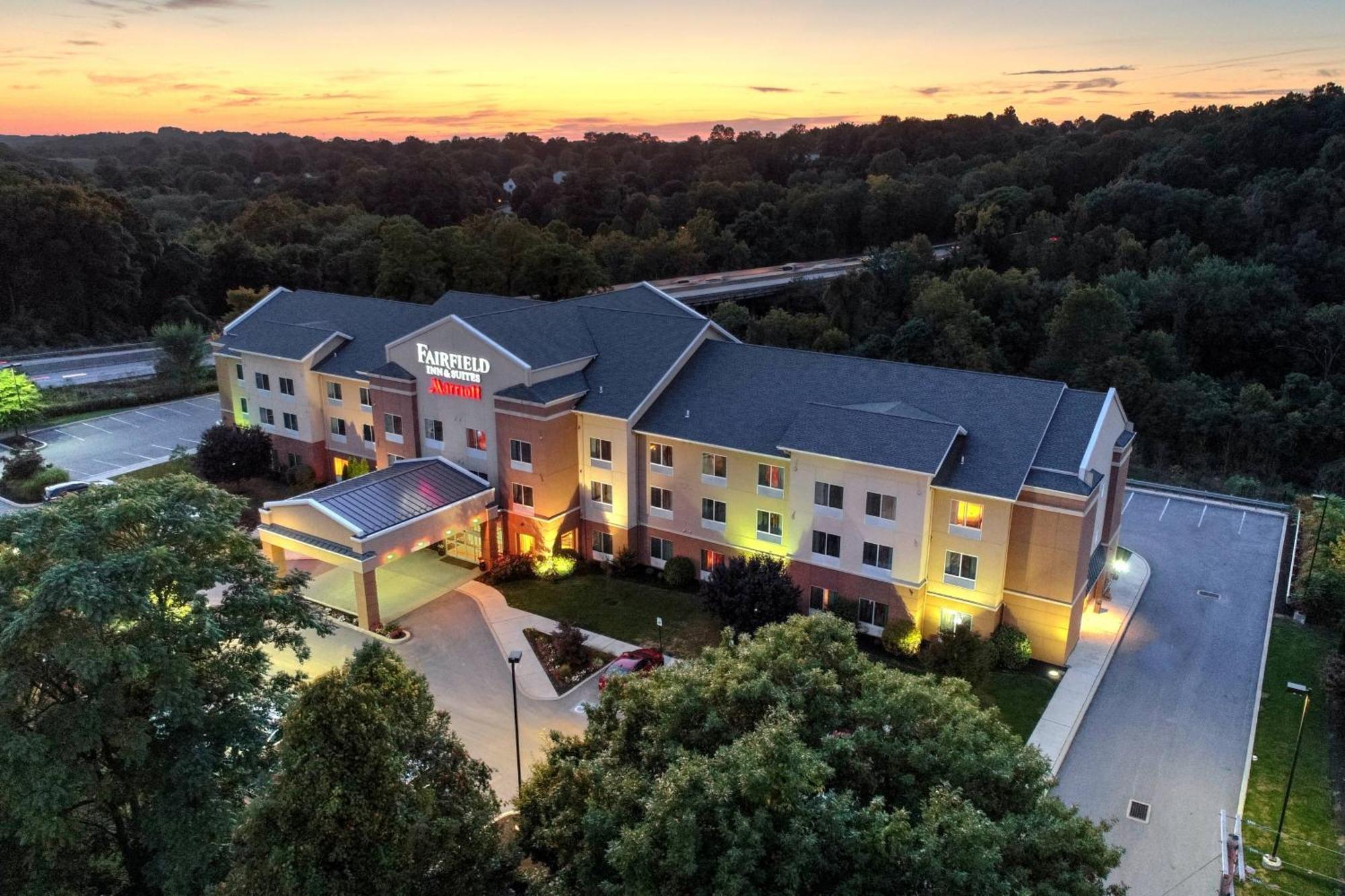 Fairfield Inn & Suites By Marriott Harrisburg West/New Cumberland Exterior photo