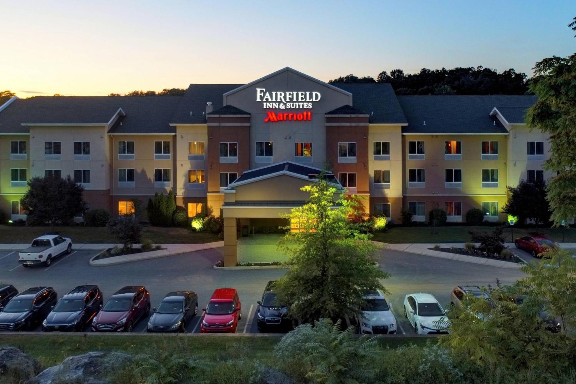 Fairfield Inn & Suites By Marriott Harrisburg West/New Cumberland Exterior photo