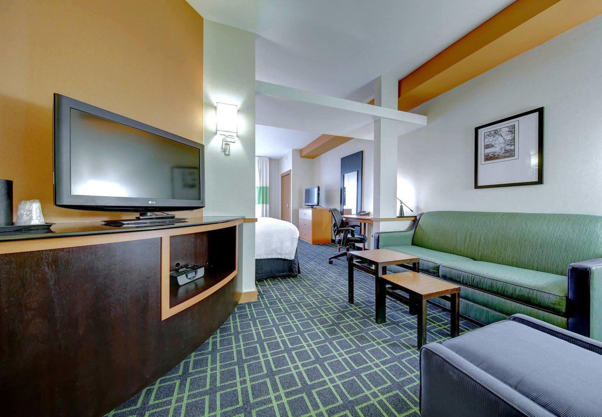 Fairfield Inn & Suites By Marriott Harrisburg West/New Cumberland Exterior photo